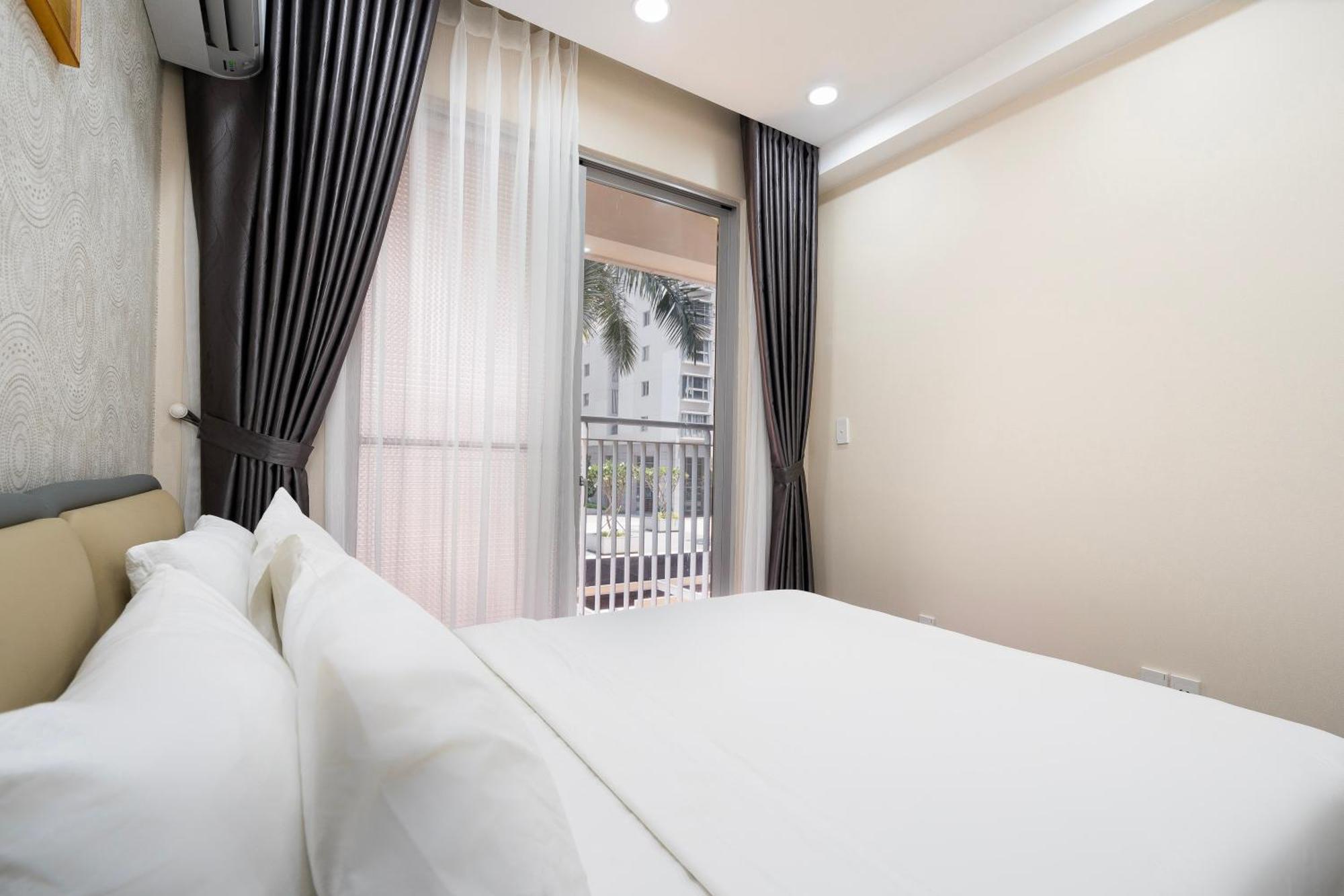 Apartment Scenic Valley 3 Bedrooms Balcony With Pool View *